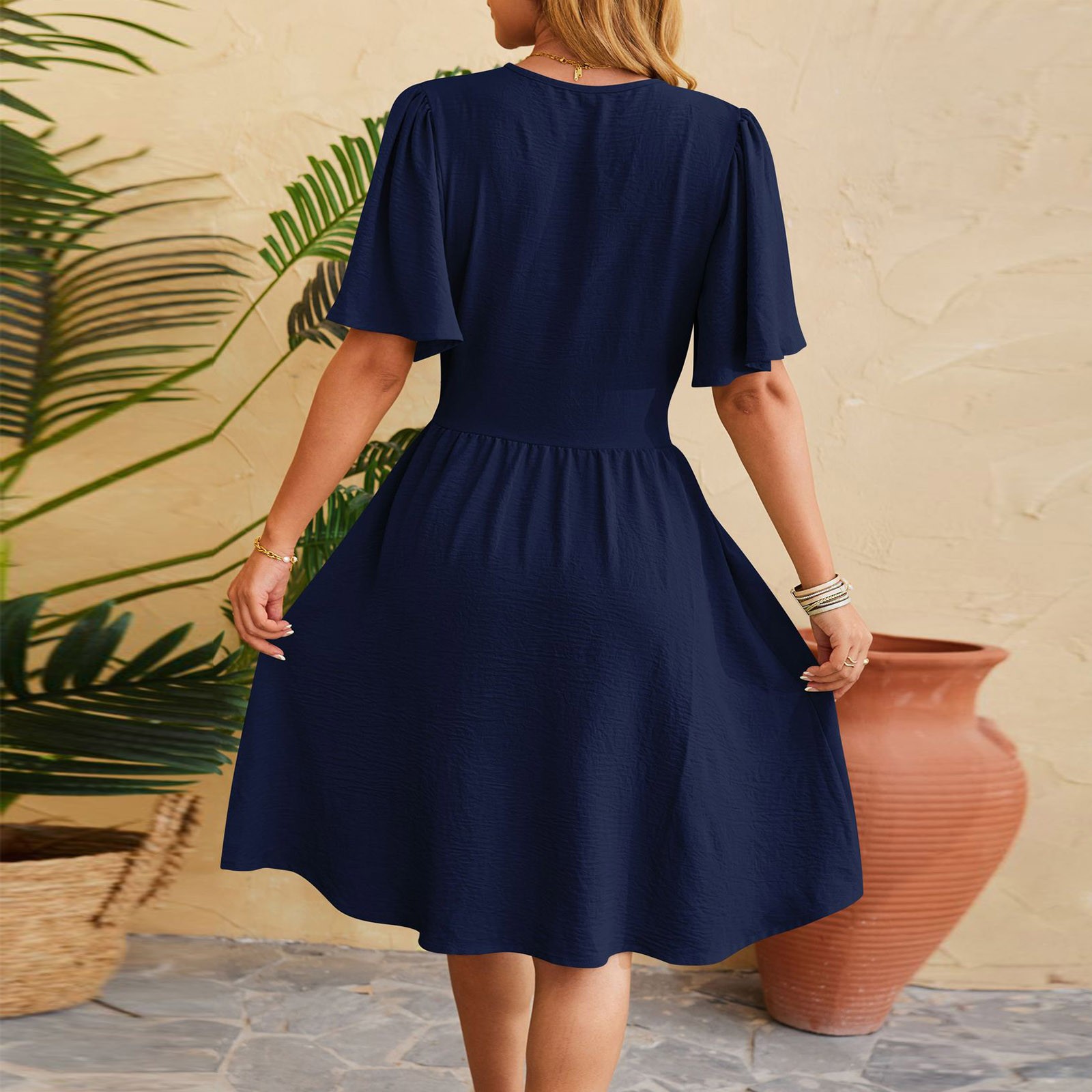thumbnail image 4 of Vestido de mujer con cuello en V y mangas acampanadas - Color liso - Ajuste a la cintura - Vestido informal/de fiesta de poliéster - Para todas las estaciones, 4 of 5